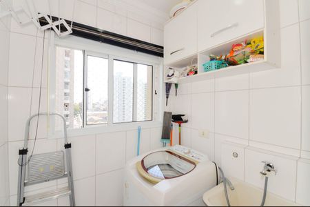 Apartamento à venda com 47m², 2 quartos e 1 vaga Apartamento à venda com 47m², 2 quartos e 1 vagaÁrea de Serviço