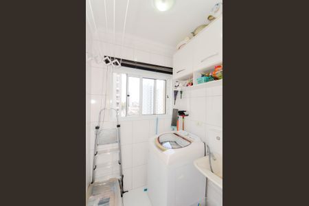 Apartamento à venda com 47m², 2 quartos e 1 vaga Apartamento à venda com 47m², 2 quartos e 1 vagaÁrea de Serviço