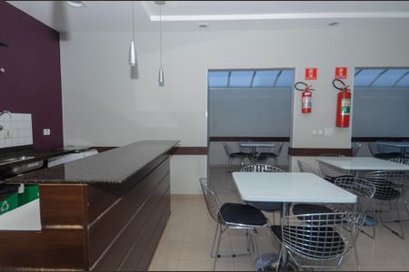 Apartamento à venda com 47m², 2 quartos e 1 vaga Apartamento à venda com 47m², 2 quartos e 1 vagaÁrea comum