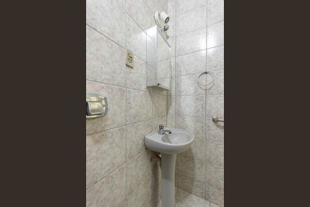 Apartamento à venda com 87m², 2 quartos e sem vagaBanheiro