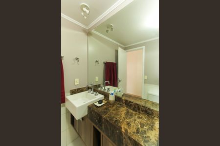 Apartamento para alugar com 122m², 3 quartos e 2 vagas Apartamento para alugar com 122m², 3 quartos e 2 vagasBanheiro da Suíte 1