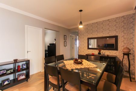 Apartamento para alugar com 122m², 3 quartos e 2 vagas Apartamento para alugar com 122m², 3 quartos e 2 vagasSala