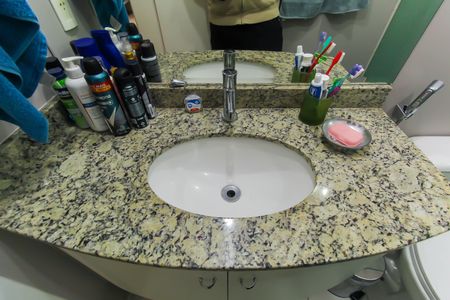 Apartamento para alugar com 122m², 3 quartos e 2 vagas Apartamento para alugar com 122m², 3 quartos e 2 vagasBanheiro