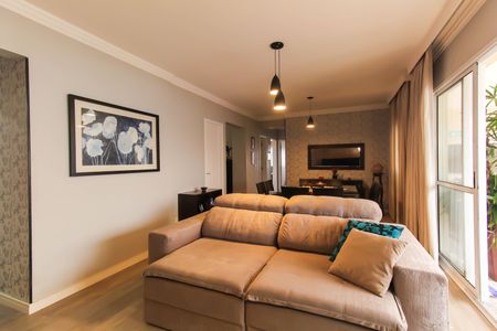 Apartamento para alugar com 122m², 3 quartos e 2 vagas Apartamento para alugar com 122m², 3 quartos e 2 vagasSala