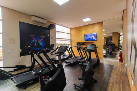 Apartamento para alugar com 122m², 3 quartos e 2 vagas Apartamento para alugar com 122m², 3 quartos e 2 vagasÁrea comum - Academia