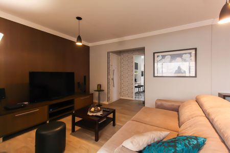 Apartamento para alugar com 122m², 3 quartos e 2 vagas Apartamento para alugar com 122m², 3 quartos e 2 vagasSala