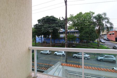 Apartamento à venda com 102m², 3 quartos e 2 vagasSacada do Quarto 2