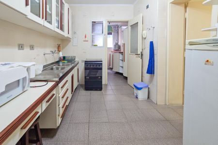 Apartamento para alugar com 110m², 3 quartos e 1 vaga Apartamento para alugar com 110m², 3 quartos e 1 vagaCozinha