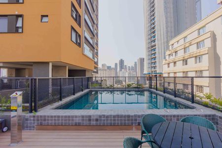 Studio à venda com 24m², 1 quarto e sem vagaÁrea comum - Piscina