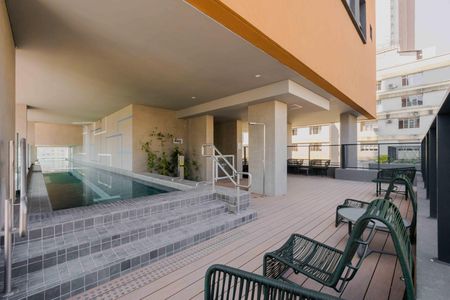 Studio à venda com 24m², 1 quarto e sem vagaÁrea comum - Piscina