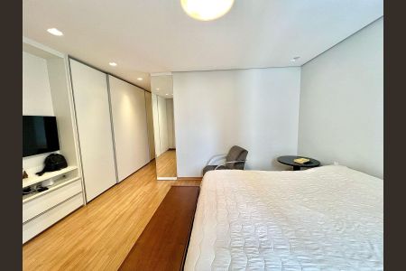 Apartamento à venda com 170m², 4 quartos e 3 vagas Apartamento à venda com 170m², 4 quartos e 3 vagasQuarto 4