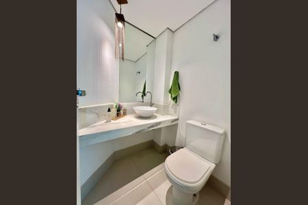 Apartamento à venda com 170m², 4 quartos e 3 vagas Apartamento à venda com 170m², 4 quartos e 3 vagasLavabo social