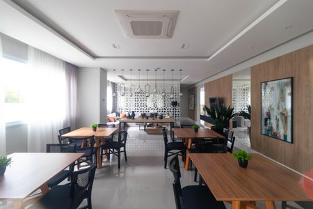 Studio à venda com 41m², 1 quarto e 1 vaga Studio à venda com 41m², 1 quarto e 1 vagaÁrea comum - Salão de festas