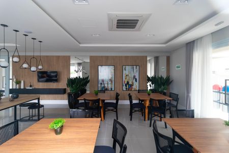 Studio à venda com 41m², 1 quarto e 1 vaga Studio à venda com 41m², 1 quarto e 1 vagaÁrea comum - Salão de festas