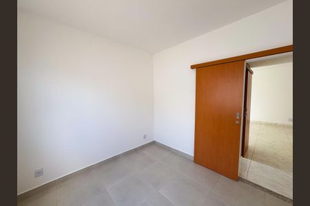 Apartamento à venda com 116m², 2 quartos e 2 vagas Apartamento à venda com 116m², 2 quartos e 2 vagasQuarto