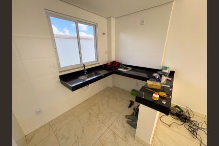 Apartamento à venda com 116m², 2 quartos e 2 vagas Apartamento à venda com 116m², 2 quartos e 2 vagasCozinha