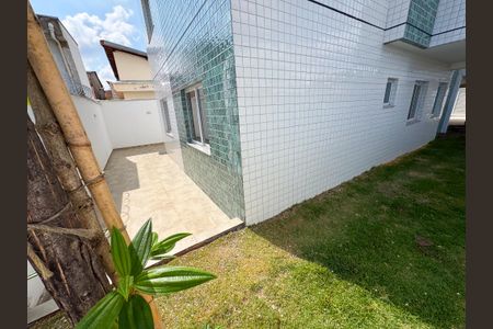 Apartamento à venda com 116m², 2 quartos e 2 vagas Apartamento à venda com 116m², 2 quartos e 2 vagasQuintal