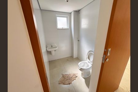 Apartamento à venda com 116m², 2 quartos e 2 vagas Apartamento à venda com 116m², 2 quartos e 2 vagasBanheiro