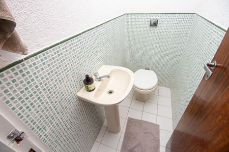 Apartamento à venda com 114m², 3 quartos e 3 vagas Apartamento à venda com 114m², 3 quartos e 3 vagasLavabo