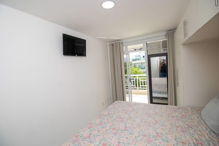 Apartamento à venda com 114m², 3 quartos e 3 vagas Apartamento à venda com 114m², 3 quartos e 3 vagasQuarto 3