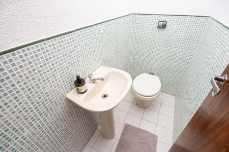 Apartamento à venda com 114m², 3 quartos e 3 vagas Apartamento à venda com 114m², 3 quartos e 3 vagasLavabo