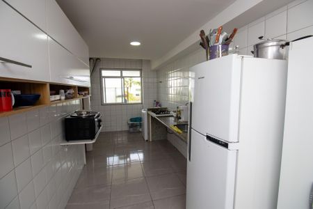 Apartamento à venda com 114m², 3 quartos e 3 vagas Apartamento à venda com 114m², 3 quartos e 3 vagasCozinha