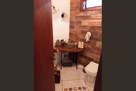 Casa à venda com 431m², 5 quartos e 6 vagas