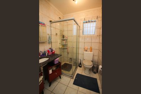 Casa de condomínio à venda com 118m², 2 quartos e 4 vagasBanheiro