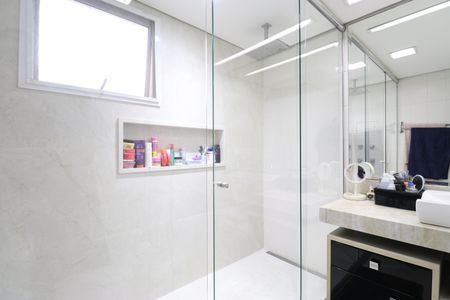 Apartamento à venda com 142m², 3 quartos e 2 vagasBanheiro da Suíte 2