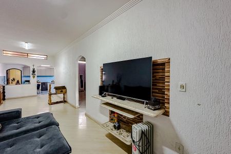 Casa à venda com 130m², 3 quartos e 3 vagasSala