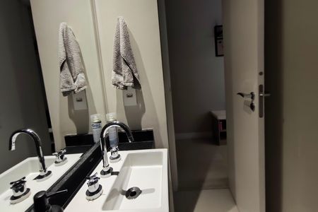 Apartamento à venda com 75m², 2 quartos e 2 vagasLavabo