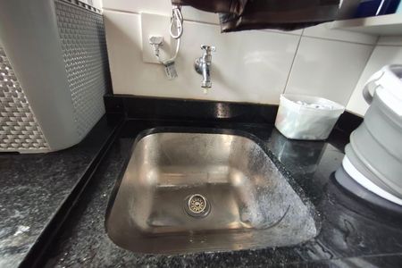 Apartamento à venda com 75m², 2 quartos e 2 vagasCozinha e Área de Serviço