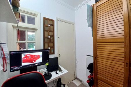 Casa à venda com 400m², 4 quartos e 4 vagasQuarto de Serviço