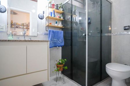 Casa à venda com 124m², 4 quartos e 2 vagasBanheiro 1