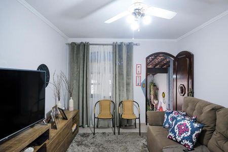 Casa à venda com 124m², 4 quartos e 2 vagasSala 1