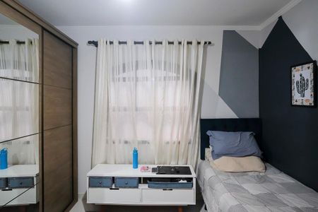 Casa à venda com 124m², 4 quartos e 2 vagasSuíte