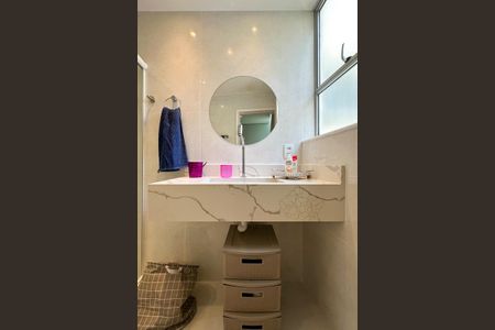 Apartamento à venda com 125m², 2 quartos e sem vagaSuíte Banheiro