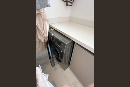 Apartamento à venda com 125m², 2 quartos e sem vagaÁrea de Serviço