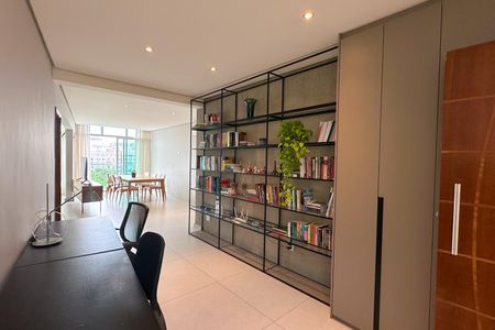 Apartamento à venda com 125m², 2 quartos e sem vagaSala