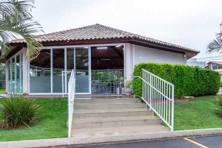Casa de condomínio para alugar com 250m², 3 quartos e 4 vagas Casa de condomínio para alugar com 250m², 3 quartos e 4 vagasÁrea comum- Quioque com churrasqueira