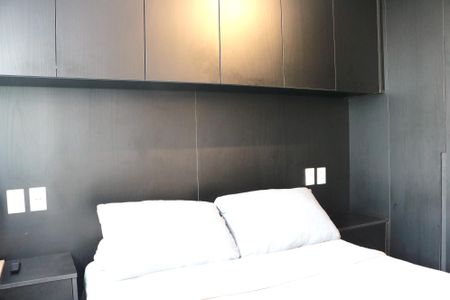 Apartamento à venda com 34m², 1 quarto e 1 vagaQuarto