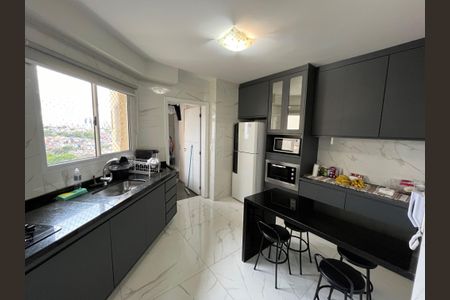 Apartamento à venda com 121m², 3 quartos e 3 vagas