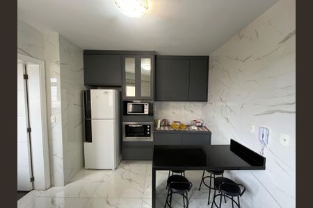 Apartamento à venda com 121m², 3 quartos e 3 vagas