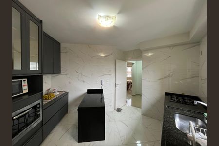 Apartamento à venda com 121m², 3 quartos e 3 vagas