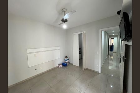 Apartamento à venda com 121m², 3 quartos e 3 vagas