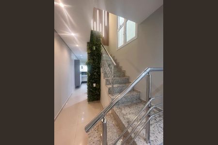 Casa à venda com 141m², 3 quartos e 2 vagas Casa à venda com 141m², 3 quartos e 2 vagasFoto 07