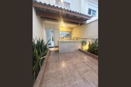 Casa à venda com 141m², 3 quartos e 2 vagas Casa à venda com 141m², 3 quartos e 2 vagasFoto 01