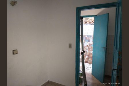 Casa à venda com 80m², 1 quarto e 1 vaga