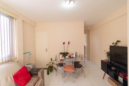 Apartamento à venda com 47m², 1 quarto e 1 vaga Apartamento à venda com 47m², 1 quarto e 1 vagaSala