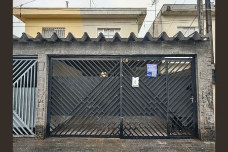 Casa à venda com 134m², 3 quartos e 2 vagasFachada